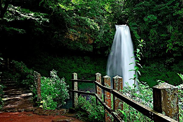旧萬城の滝